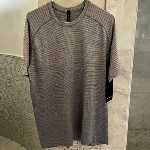 Lululemon Metal Vent Tech Shirt
